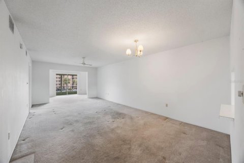 Condominio en venta en Bradenton, Florida, 2 dormitorios, 106.28 m2 № 1880898 - foto 15