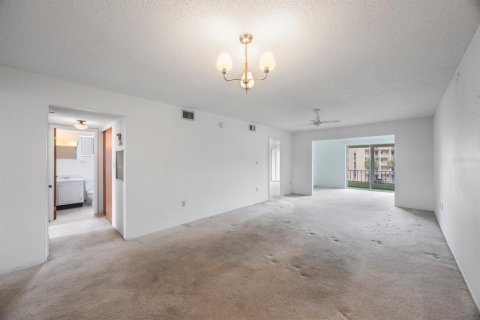 Condominio en venta en Bradenton, Florida, 2 dormitorios, 106.28 m2 № 1880898 - foto 14