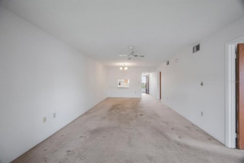 Condominio en venta en Bradenton, Florida, 2 dormitorios, 106.28 m2 № 1880898 - foto 13