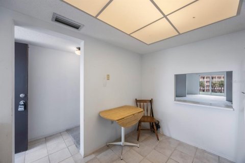 Condominio en venta en Bradenton, Florida, 2 dormitorios, 106.28 m2 № 1880898 - foto 6
