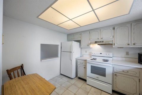 Condominio en venta en Bradenton, Florida, 2 dormitorios, 106.28 m2 № 1880898 - foto 9