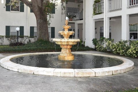 Copropriété à vendre à Tampa, Floride: 1 chambre, 70.61 m2 № 1519611 - photo 18