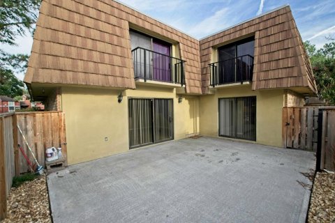 Condo in Orlando, Florida, 2 bedrooms  № 2391361