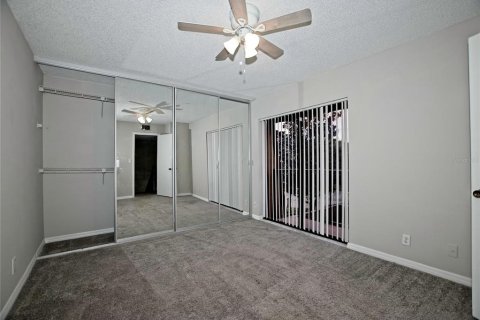Condo in Orlando, Florida, 2 bedrooms  № 2391361 - photo 18