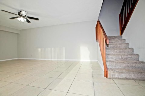 Condo in Orlando, Florida, 2 bedrooms  № 2391361 - photo 4