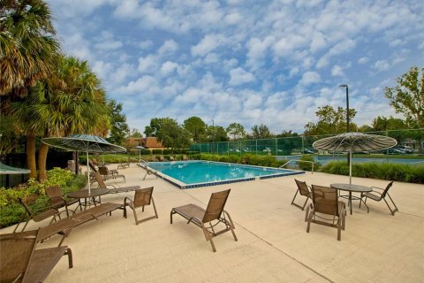 Condo in Orlando, Florida, 2 bedrooms  № 2391361 - photo 28