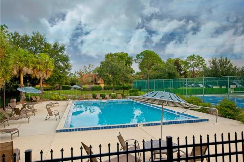 Condo in Orlando, Florida, 2 bedrooms  № 2391361 - photo 27