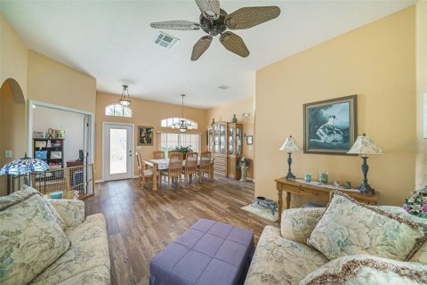 House in Spring Hill, Florida 4 bedrooms, 239.32 sq.m. № 1819287 - photo 6
