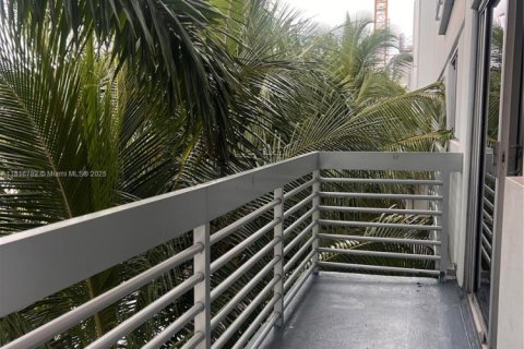 Appartement à louer à Miami Beach, Floride № 1772585 - photo 1
