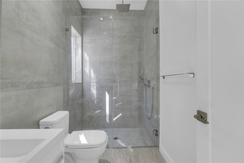 Villa ou maison à vendre à Biscayne Park, Floride: 5 chambres, 232.44 m2 № 2007625 - photo 23