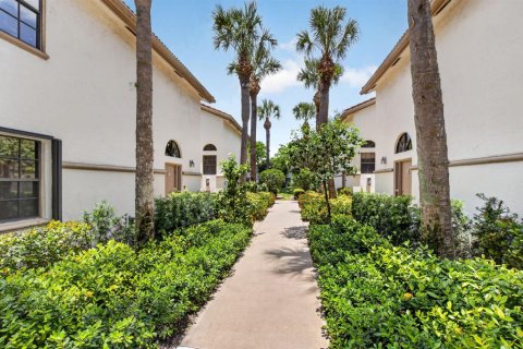 Copropriété à vendre à Boynton Beach, Floride: 3 chambres, 136.1 m2 № 2077725 - photo 3