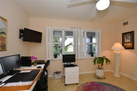 Copropriété à louer à Fort Lauderdale, Floride: 2 chambres, 120.77 m2 № 2086234 - photo 28