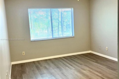 Apartment in Orlando, Florida 2 bedrooms, 115.94 sq.m. № 1741543 - photo 26