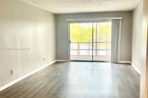 Apartment in Orlando, Florida 2 bedrooms, 115.94 sq.m. № 1741543 - photo 10