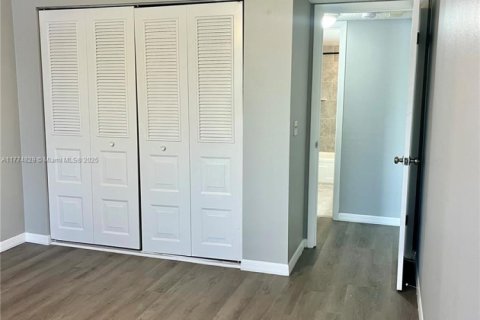 Apartment in Orlando, Florida 2 bedrooms, 115.94 sq.m. № 1741543 - photo 28