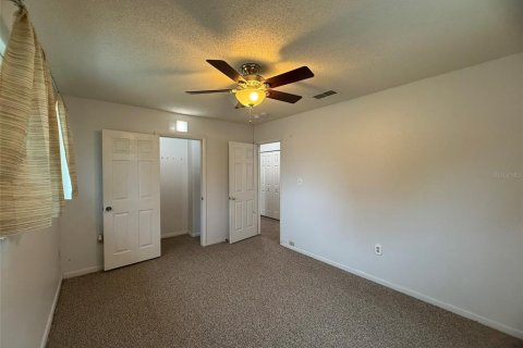 House in Davenport, Florida 3 bedrooms, 154.59 sq.m. № 2105269 - photo 21