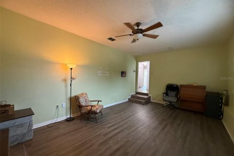House in Davenport, Florida 3 bedrooms, 154.59 sq.m. № 2105269 - photo 28