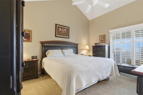 Condo in New Port Richey, Florida, 3 bedrooms  № 2092448 - photo 16