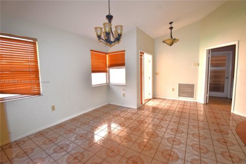 Casa en venta en Sunrise, Florida, 3 dormitorios, 146.88 m2 № 1974954 - foto 6