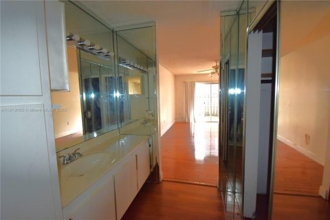 Casa en venta en Sunrise, Florida, 3 dormitorios, 146.88 m2 № 1974954 - foto 13