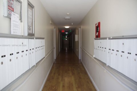 Apartamento en alquiler en Miami Beach, Florida, 32.52 m2 № 2067348 - foto 5
