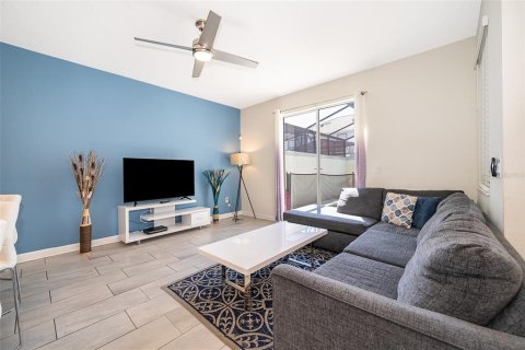 Adosado en venta en Kissimmee, Florida, 4 dormitorios, 177.81 m2 № 1911616 - foto 11