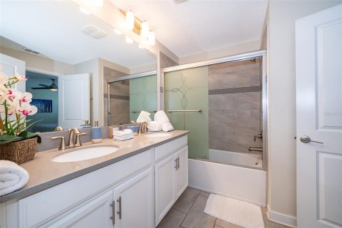 Adosado en venta en Kissimmee, Florida, 4 dormitorios, 177.81 m2 № 1911616 - foto 20
