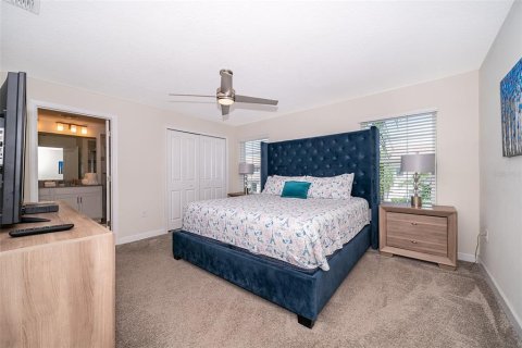 Adosado en venta en Kissimmee, Florida, 4 dormitorios, 177.81 m2 № 1911616 - foto 19