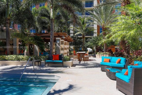 Copropriété à vendre à West Palm Beach, Floride: 1 chambre, 70.14 m2 № 2034763 - photo 27