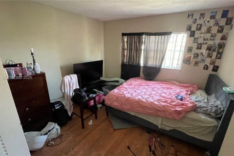 Купить кондоминиум в Пемброк-Парк, Флорида 2 спальни, 95.69м2, № 2044779 - фото 11