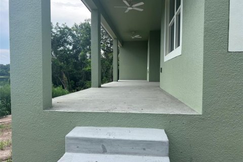 Casa en venta en Deltona, Florida, 3 dormitorios, 167.87 m2 № 2377987 - foto 11