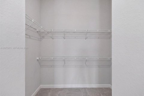 Adosado en venta en Homestead, Florida, 3 dormitorios, 157.38 m2 № 2320013 - foto 22