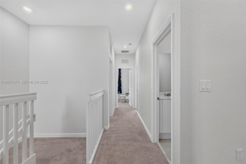Adosado en venta en Homestead, Florida, 3 dormitorios, 157.38 m2 № 2320013 - foto 13