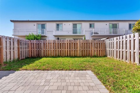 Adosado en venta en Homestead, Florida, 3 dormitorios, 157.38 m2 № 2320013 - foto 27