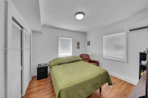 Villa ou maison à vendre à Hialeah, Floride: 3 chambres, 130.34 m2 № 2045702 - photo 17