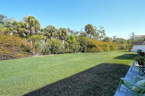 Condo in Sarasota, Florida, 2 bedrooms  № 2096535 - photo 27