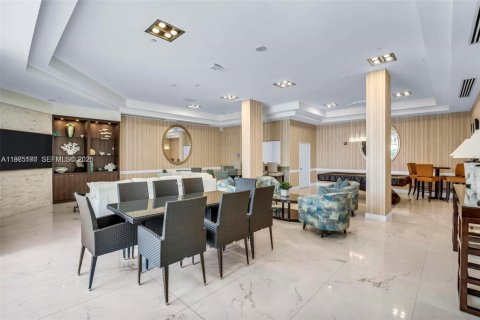 Condominio en venta en Miami Beach, Florida, 1 dormitorio, 75.44 m2 № 2028271 - foto 25