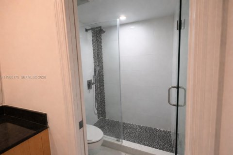 Condominio en venta en Miami Beach, Florida, 1 dormitorio, 75.44 m2 № 2028271 - foto 14