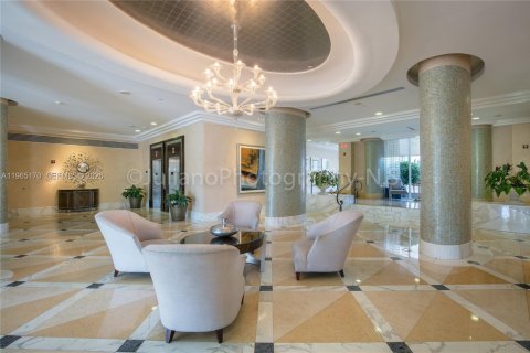 Condominio en venta en Miami Beach, Florida, 1 dormitorio, 75.44 m2 № 2028271 - foto 23