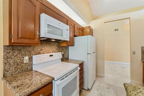 Copropriété à vendre à Lake Mary, Floride: 2 chambres, 117.06 m2 № 2147919 - photo 20