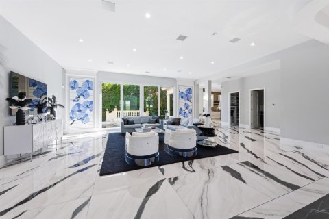 Villa ou maison à vendre à Palm Beach, Floride: 5 chambres, 450.85 m2 № 2281587 - photo 9