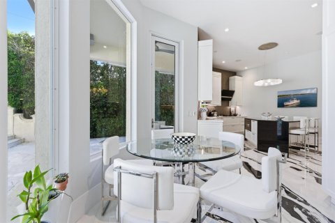Villa ou maison à vendre à Palm Beach, Floride: 5 chambres, 450.85 m2 № 2281587 - photo 13