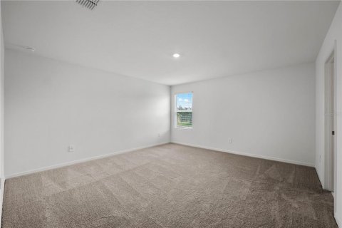 House in Dade City, Florida 5 bedrooms, 227.7 sq.m. № 1907432 - photo 23