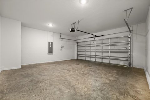 House in Dade City, Florida 5 bedrooms, 227.7 sq.m. № 1907432 - photo 19