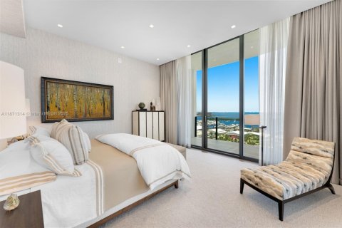 Condo in Miami, Florida, 4 bedrooms  № 1922661 - photo 6