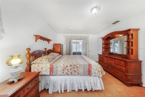 Купить виллу или дом в Аркадия, Флорида 8 комнат, 173.08м2, № 1873570 - фото 18