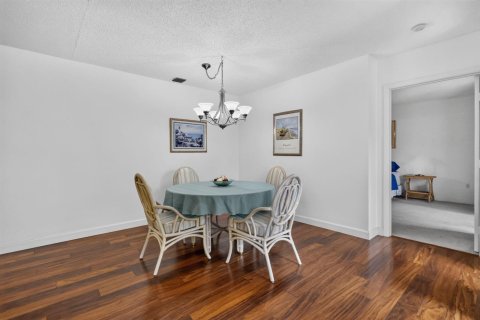 Condominio en venta en Boynton Beach, Florida, 3 dormitorios, 146.6 m2 № 2260453 - foto 9