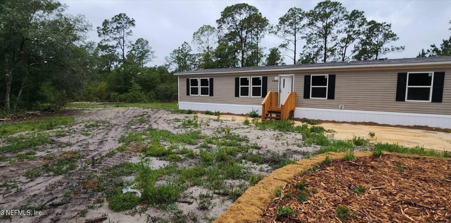 Casa en Keystone Heights, Florida 4 dormitorios, 145.67 m2 № 777747