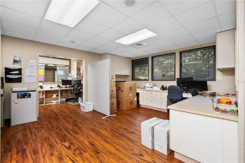 Commercial property in Gainesville, Florida 466.65 sq.m. № 1893925 - photo 8