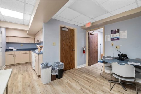 Commercial property in Gainesville, Florida 466.65 sq.m. № 1893925 - photo 27